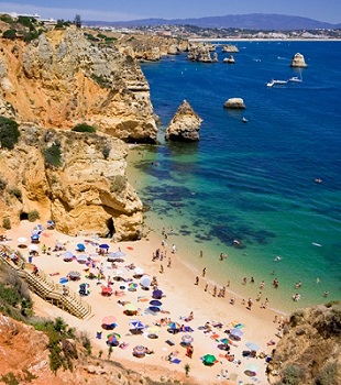 turistas adoram o Algarve