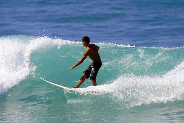 Surfing Algarve Portugal