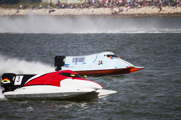 Power boat racing at Portimao