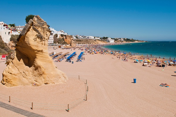 Sunny beach in Albufeira