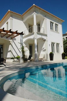 Villa with Pool in Algarve Portugal 