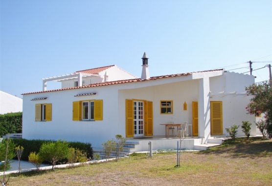 Vila for sale in Vale d Telha