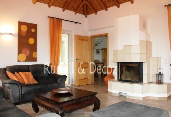 Villa for sale Tavira countryside living room Meravista ref 64536
