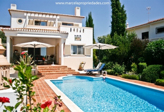 Villa for sale Praia da Luz Algarve Meravista Ref 55424