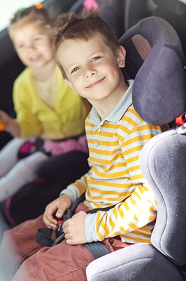 Algarve regulations safe child seats in car