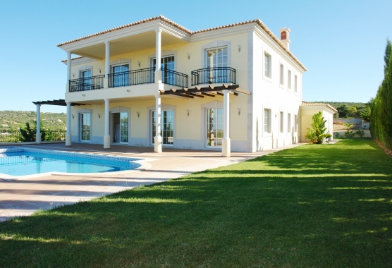 Property in Loule