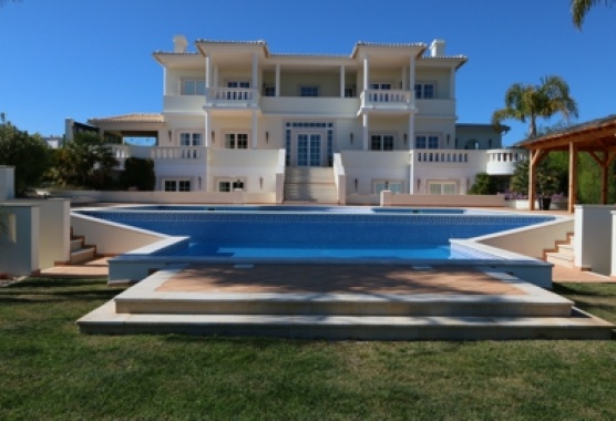 Villa in Mata Porcas Lagos