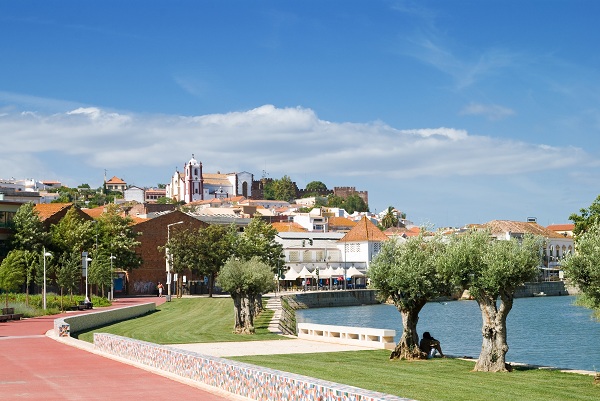 Silves riverside